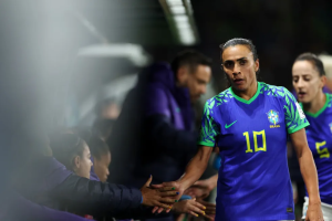 Marta anuncia despedida da Copa: ‘Fim da linha para mim’