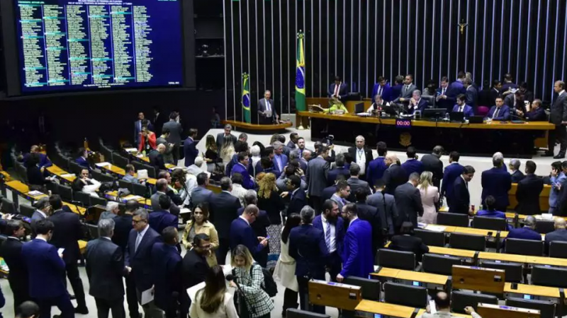 Após Novo e PL, PSDB é o maior partido de oposição
